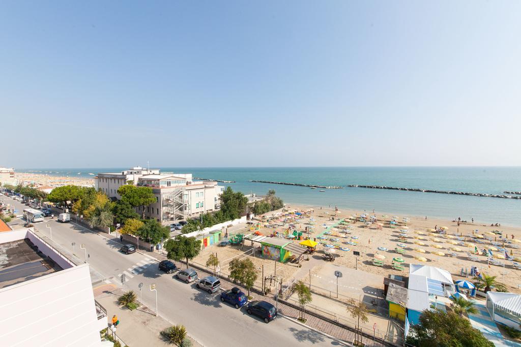 Hotel Palos 리미니 외부 사진